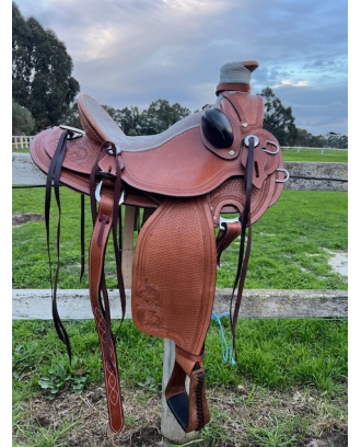 Wade Western Saddle -...